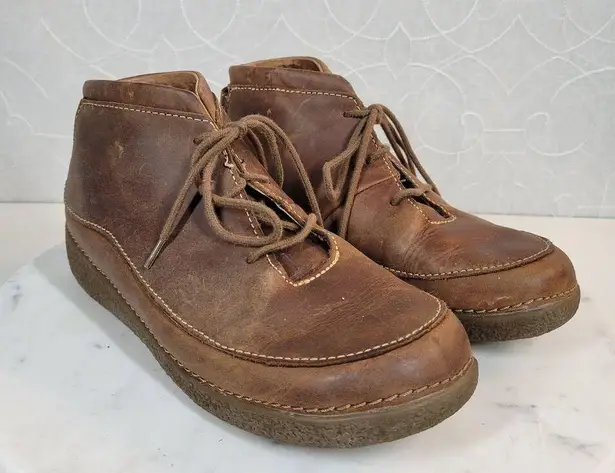 VTG Duluth Trading Co Womens Andina Ankle Boots 7.5 Brown Leather Chukka Shoes