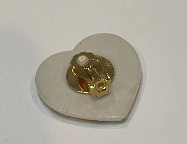 Large Statement Ceramic Multi Color Heart Print Clip