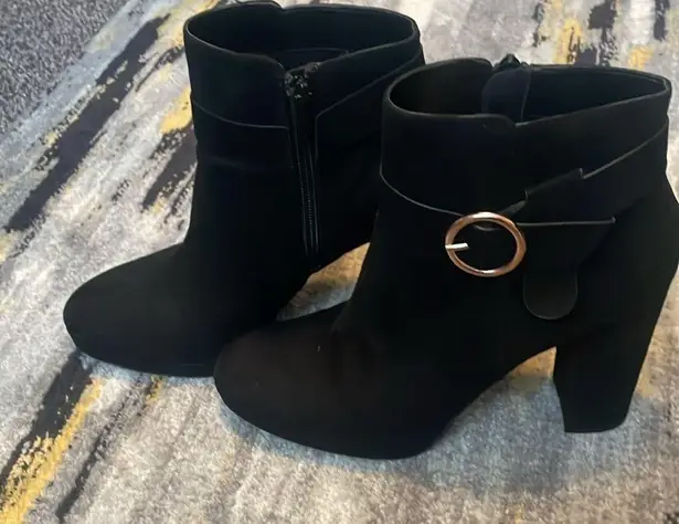 LC Lauren Conrad Ankle Booties