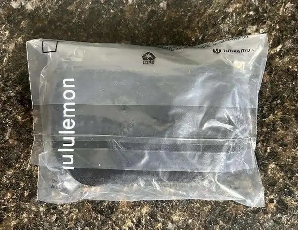 Lululemon Everywhere Belt Bag Black New With Tags 1L