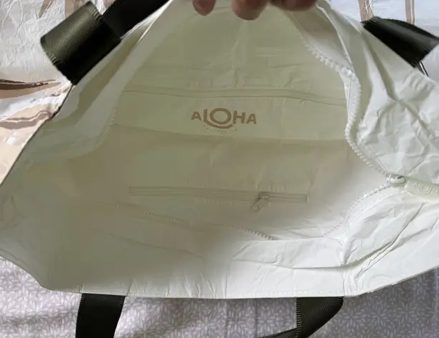 ALOHAS Aloha collection day tripper Sway Leeward NWT