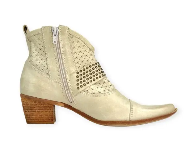 Spiral | Size 9 | VINTAGE Cream Studded Buckle Strap Leather Pointed Toe Booties Gold