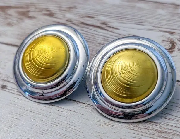 Vintage Clip On Earrings