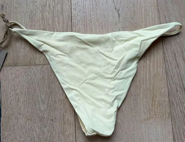 NWT Toast Swim String Bikini Bottom Size Large in Lemongrass Yellow - Image 4