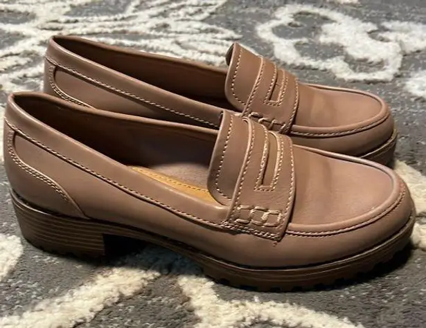 Time and true loafers. Like new. Size 6