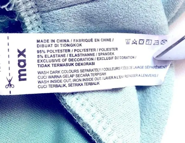 max Crew Neck Faux Suede Textured PRECIOUS Embroidered Sweatshirt size Medium Green