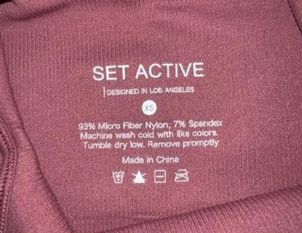 Set Active Box Cut Sports Bra