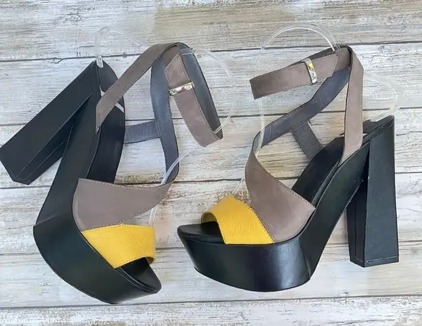 Marciano Shoes Sz 7.5 Yellow Black Platform Wedge Padded Chunky High Heel