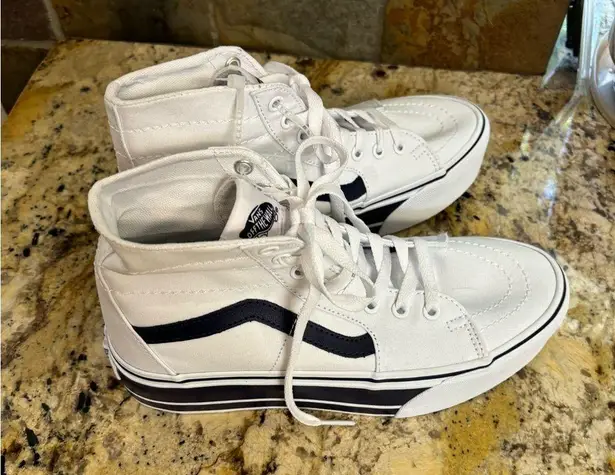 Vans  sk8-hi platform white/navy sz 9 NwOT