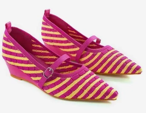 Bubblegum TIJN Cielle Striped Ponted Toe Wedges Size 8