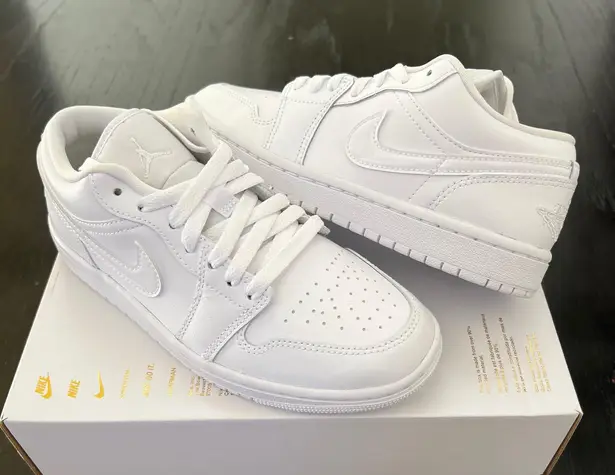 Nike New  Air Jordan 1 Low Triple White