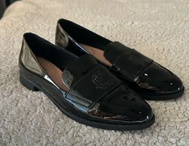 Taryn Rose  Women's 6.5B Blossom Patent Leather Loafers Black  Office Academia