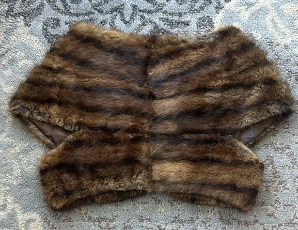 Vintage Morton’s of Washington D.C. Muskrat Fur Stole Brown Size undefined