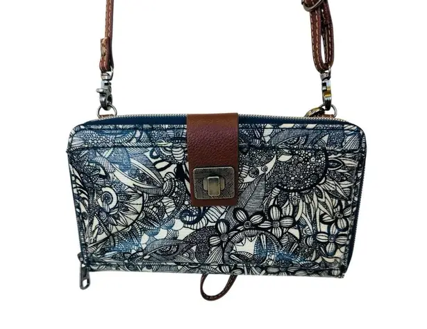Sakroots Large Smartphone Wristlet Crossbody Navy & Cream Floral Zip Around
