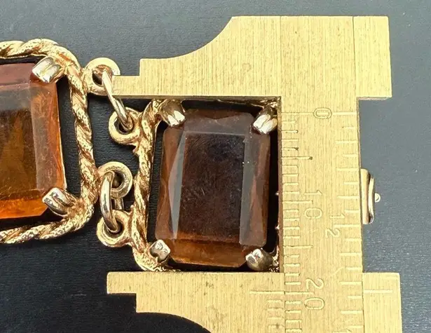 Vintage SARAH COVENTRY Wild Honey Amber Glass 7” Link Bracelet 44g. Gold