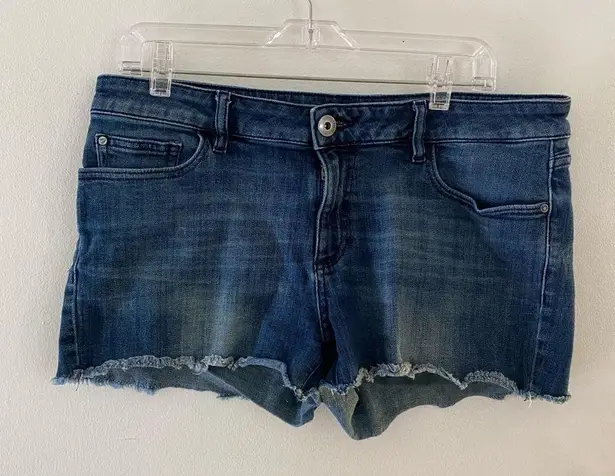 DL1961  Lola raw hem denim shorts size 30