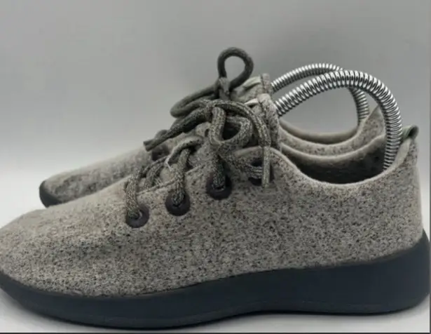 Allbirds Gray/Black Soles Merino Wool Runner Mizzles Womens Sz 8 EUC 0720 NV1