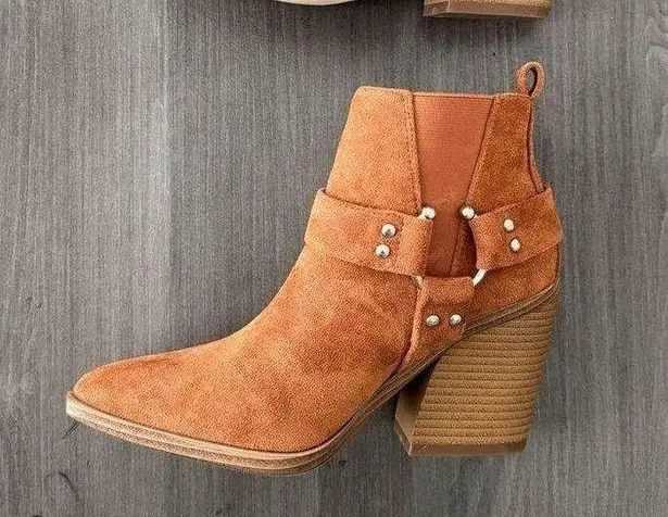 Yoki Muriel Women suede Western ankle boots cowgirl booties NWT Size 6