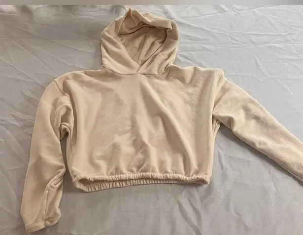 Babaton The Group - Cream Cropped Relaxed Hoodie - Medium