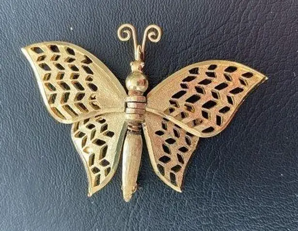 Vintage Butterfly Brooch with Articulated wings