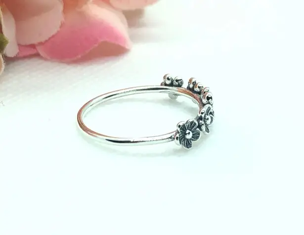 Blooming Five Flower Ring | Size 8 Silver