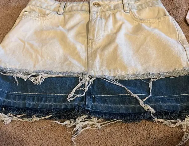 My twin twin set distressed skirt small