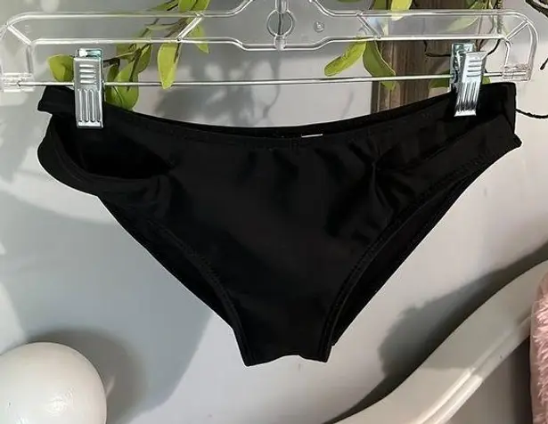 Black Solid Bikini Bottom Swimsuit Womens Medium Side Slits