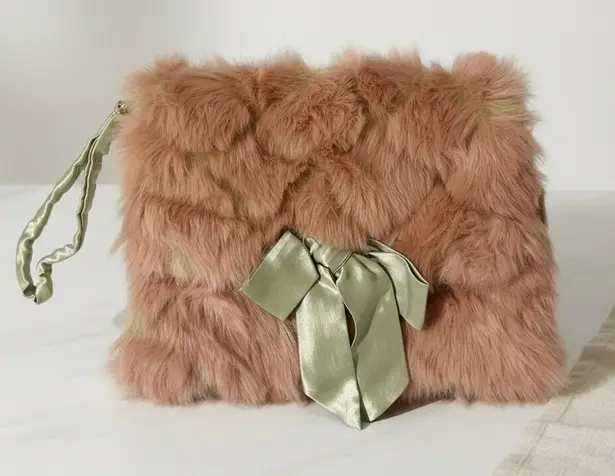 Wills River Co Pink Plush Faux Fur Wristlet Bag Green Satin Lined Y2K Retro