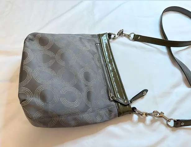 Coach Vintage 90s Y2K  Ashley Dotted Op Art Hippie Crossbody Bag - Grey/Pink