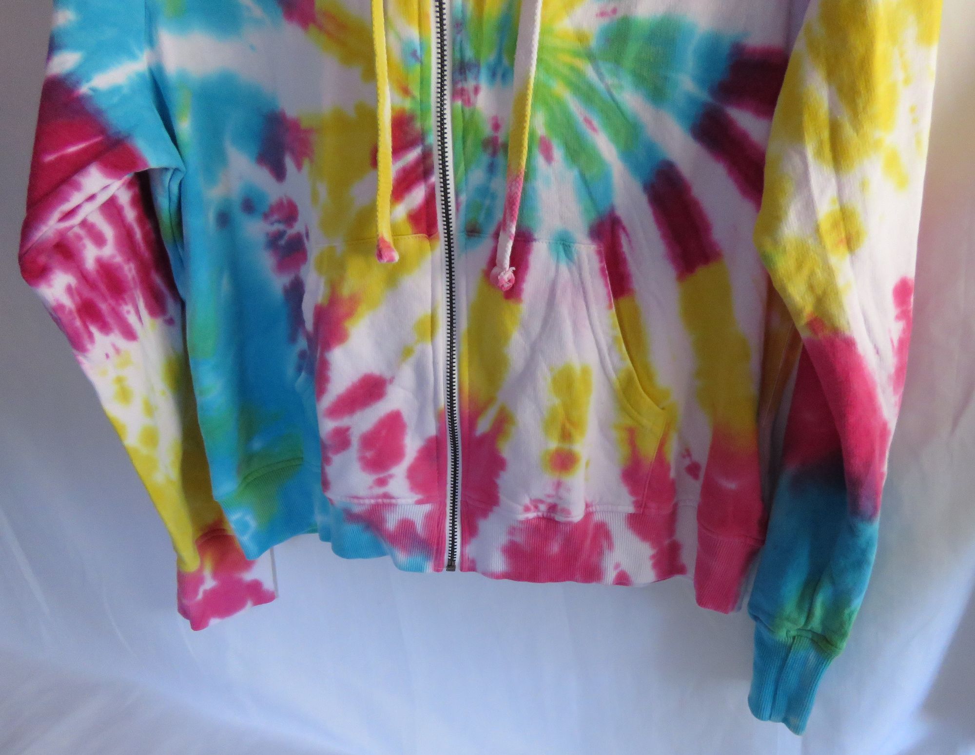 No Boundaries Juniors Tie Dye Jacket