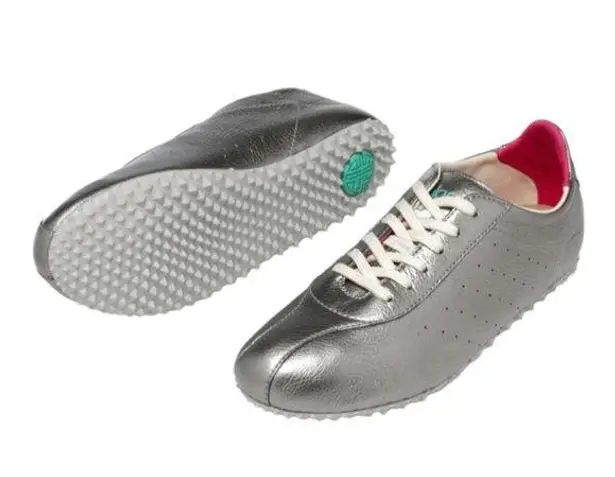 PALE Women’s Silver Sun HEMATITE Lightweight Traction Sport Sneakers Size 7 NEW