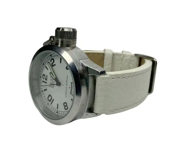 Niche Media Limited Edition White Leather Sapphire Coated Watch