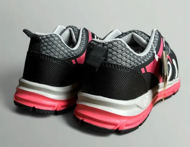 Nautilus Safety Footwear Tempest Low Composite Toe Work Sneakers in Black (Wide) Size 6