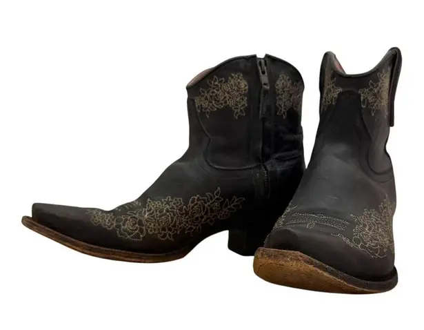 Miss Macie Western Embroidered Snip Toe Side Zip Ankle Boot Gray Pink 10