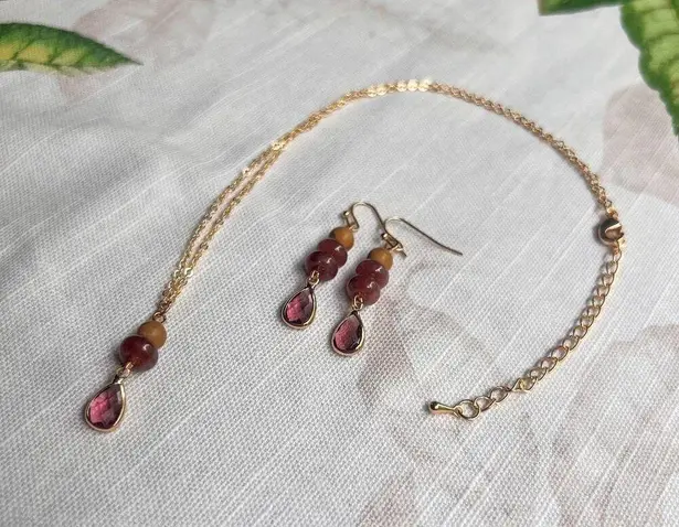 Garnet Jewelry Set, Strawberry Quartz Necklace, Nature Wood Bead Casual Set Red