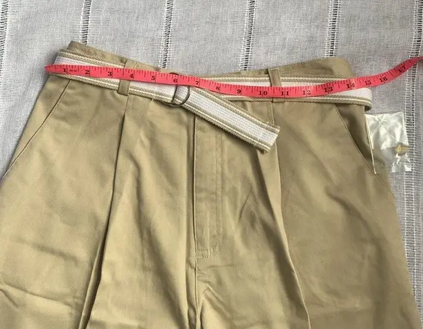 Cabin creek  NWOT khaki pleated shorts with canvas belt.