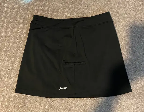 Slazenger NWOT  athletic skort. Sz M