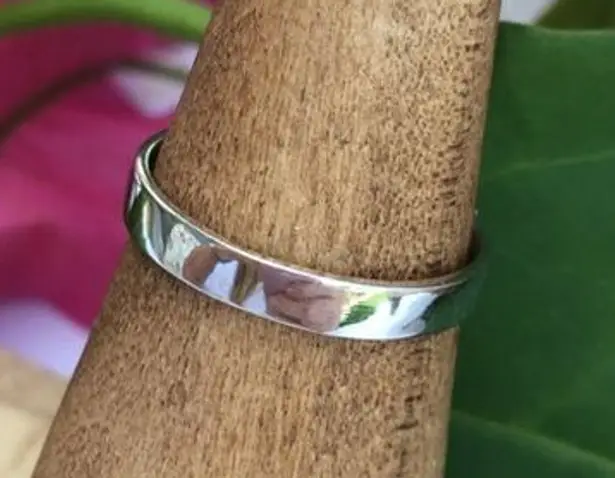 Flat Band Sterling High Gloss Toe Midi Ring Silver