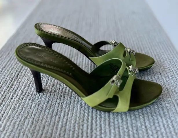 Vintage Nine West Lime Green Satin Rhinestone Buckle Kitten Heels Mules Slides 7