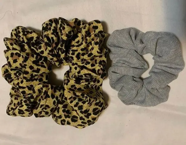 Yellow cheetah oversized hair scrunchie