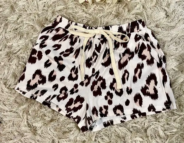 Lounge NEW Leopard Set
