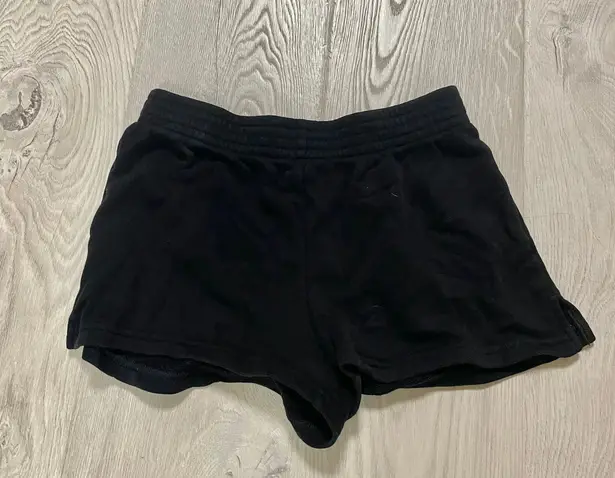 Aritzia TNA sweatshort