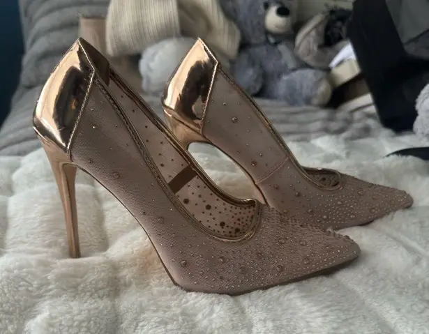 Lauren Lorraine Gold and Cream Heels with Pointed Toe and Stiletto Design