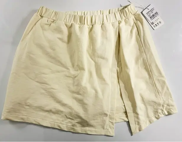 Known Supply • NWT Westbrook Pearl Yellowish Cream Skort Yellow Size L