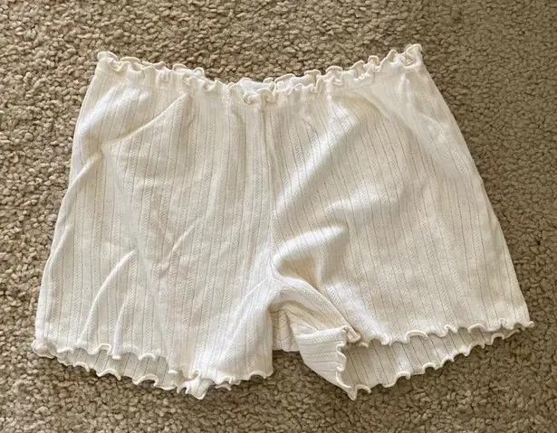 New Poof Shorts Size M Beige/Light Pink Size M