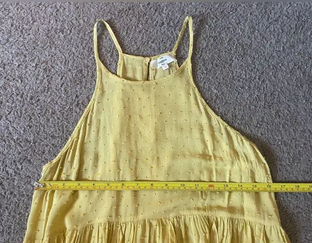 NWOT Halter Ruffle Spaghetti Strap Tank Top Gold Size L