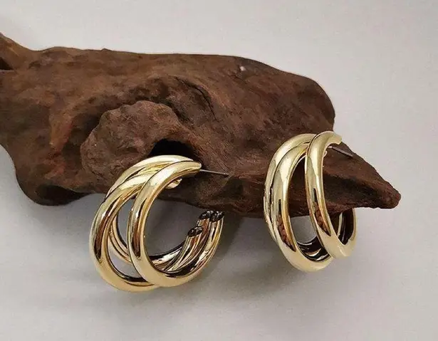 Chunky Open Gold Hoop Earrings for Women