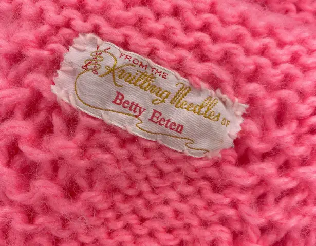 Vintage Handmade Hot Pink Barbie Crochet Sleeveless Sweater Vest Size M