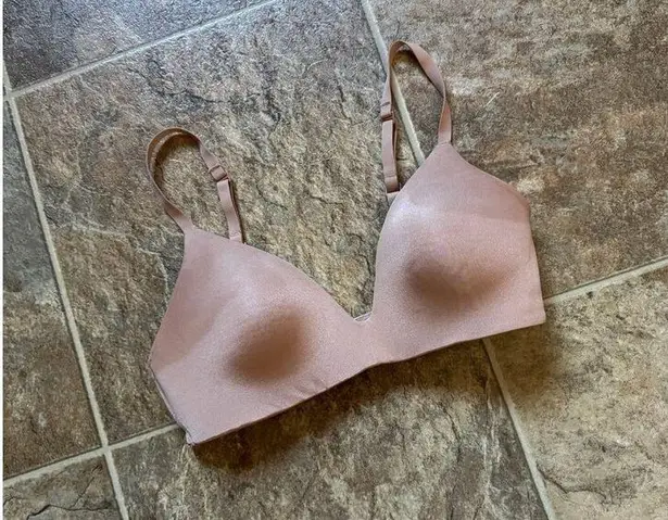 SKIMS Wireless Lightly Lined Bra Ochre 32B