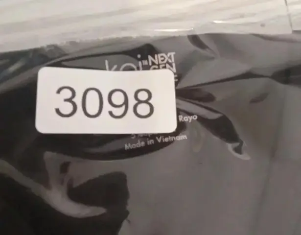 Koi next generation ready to work tuck scrub top size Medium women Black